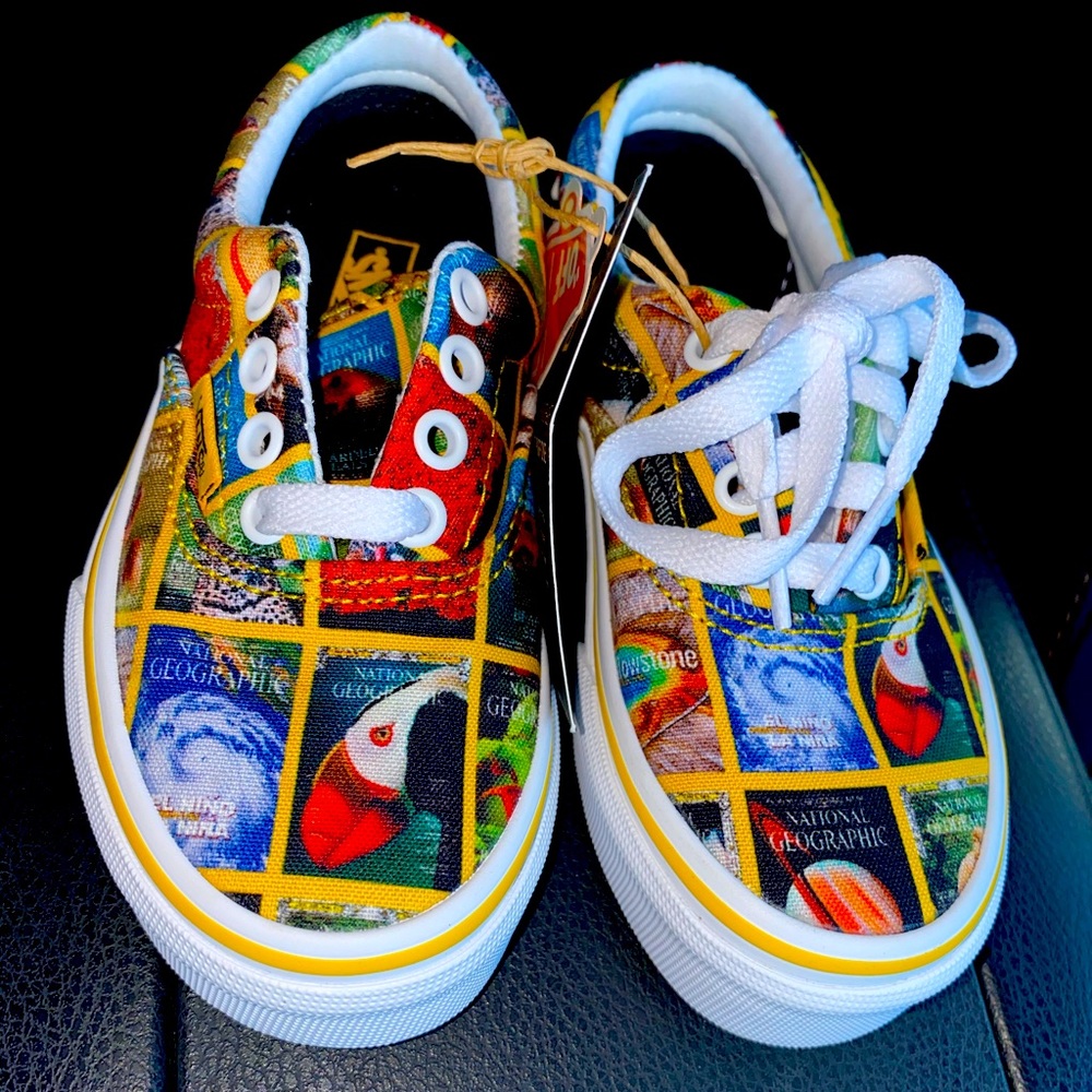 National Geographic Kids Vans